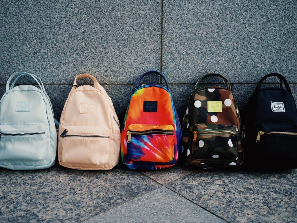 Herschel Supply (ハーシェルサプライ) カナダオンラインストアがセール開催中 ブランド代表作のLittle America