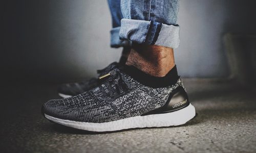 adidas-ultra-boost-uncaged-dark-grey-000