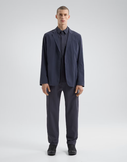ARC'TERYX(アークテリクス)ヴェイランスVEILANCE