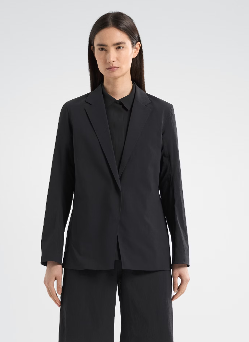 ARC'TERYX(アークテリクス)ヴェイランスVEILANCE