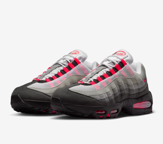 今週の海外スニーカー新作速報｜STÜSSY × Nike、WTAPS × New Balance、Air Max 95 “Big Bubble”